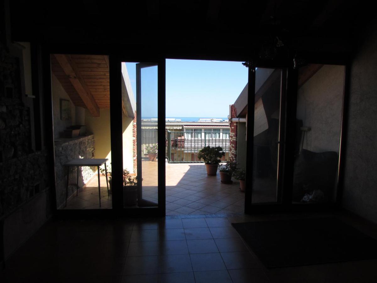 Antico Palazzo Bed and Breakfast Giardini Naxos Εξωτερικό φωτογραφία