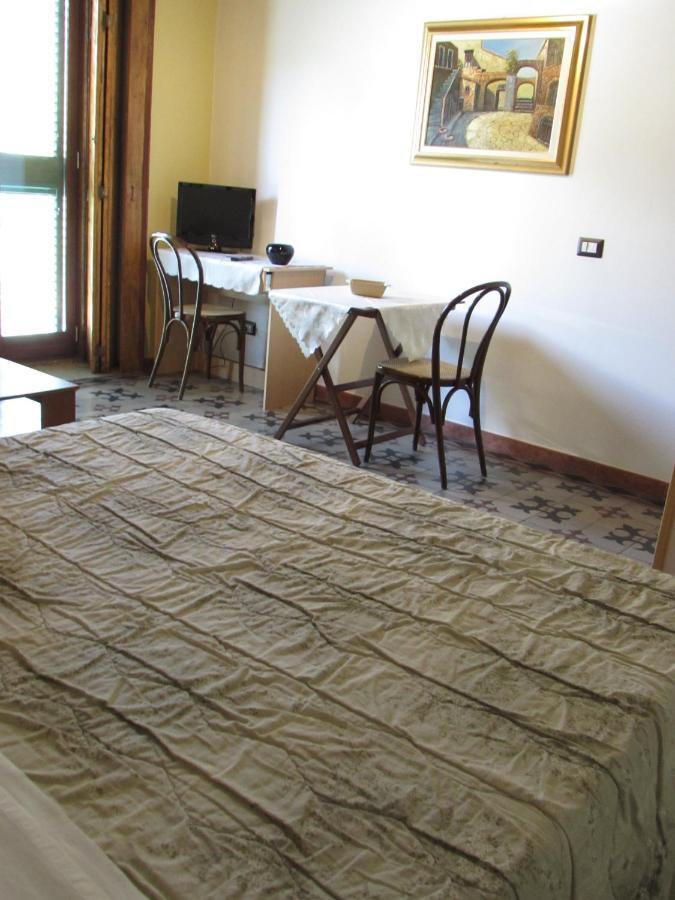 Antico Palazzo Bed and Breakfast Giardini Naxos Εξωτερικό φωτογραφία