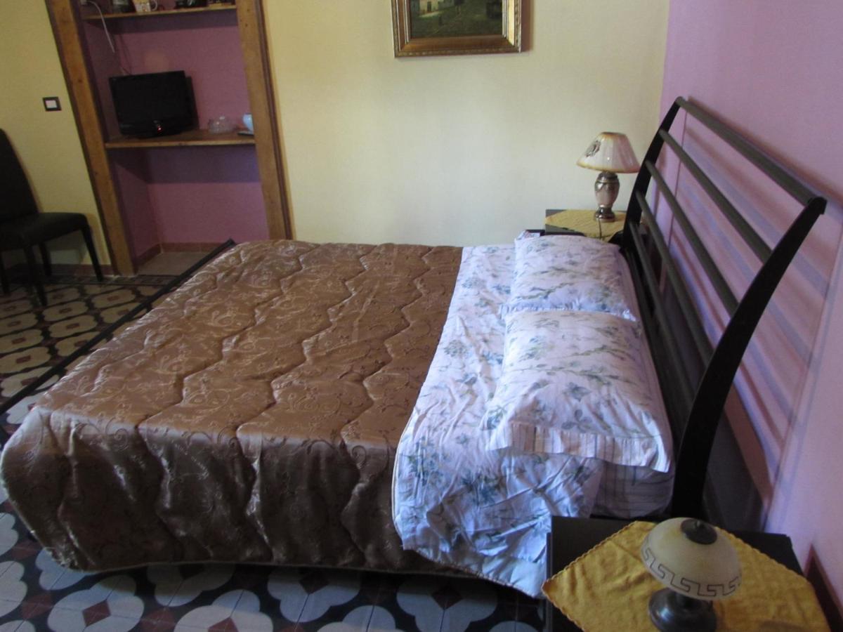 Antico Palazzo Bed and Breakfast Giardini Naxos Εξωτερικό φωτογραφία